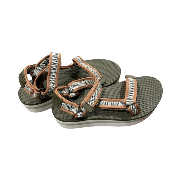Teva Flatform Universal Mesh Print Sandals, Size 8, Olive Green Platform Womens - Picture 1 of 7